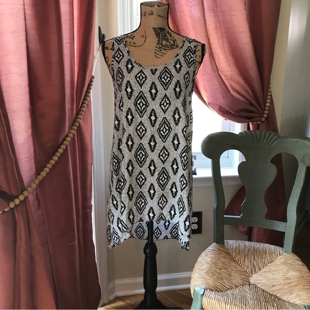 ▪️PINK REPUBLIC Long Tank Blouse